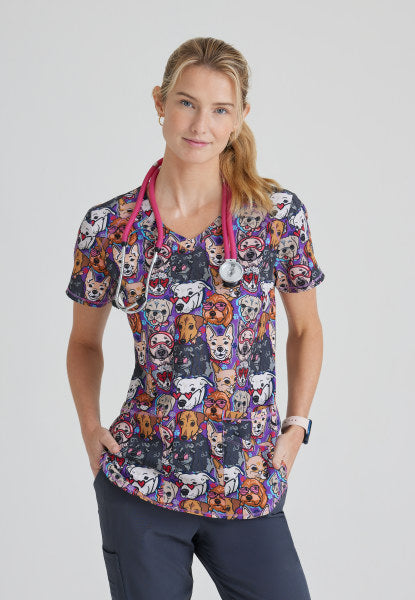 Women's Skechers Essence Print Top (Part of the Family) – BodyMoves Scrubs  Boutique