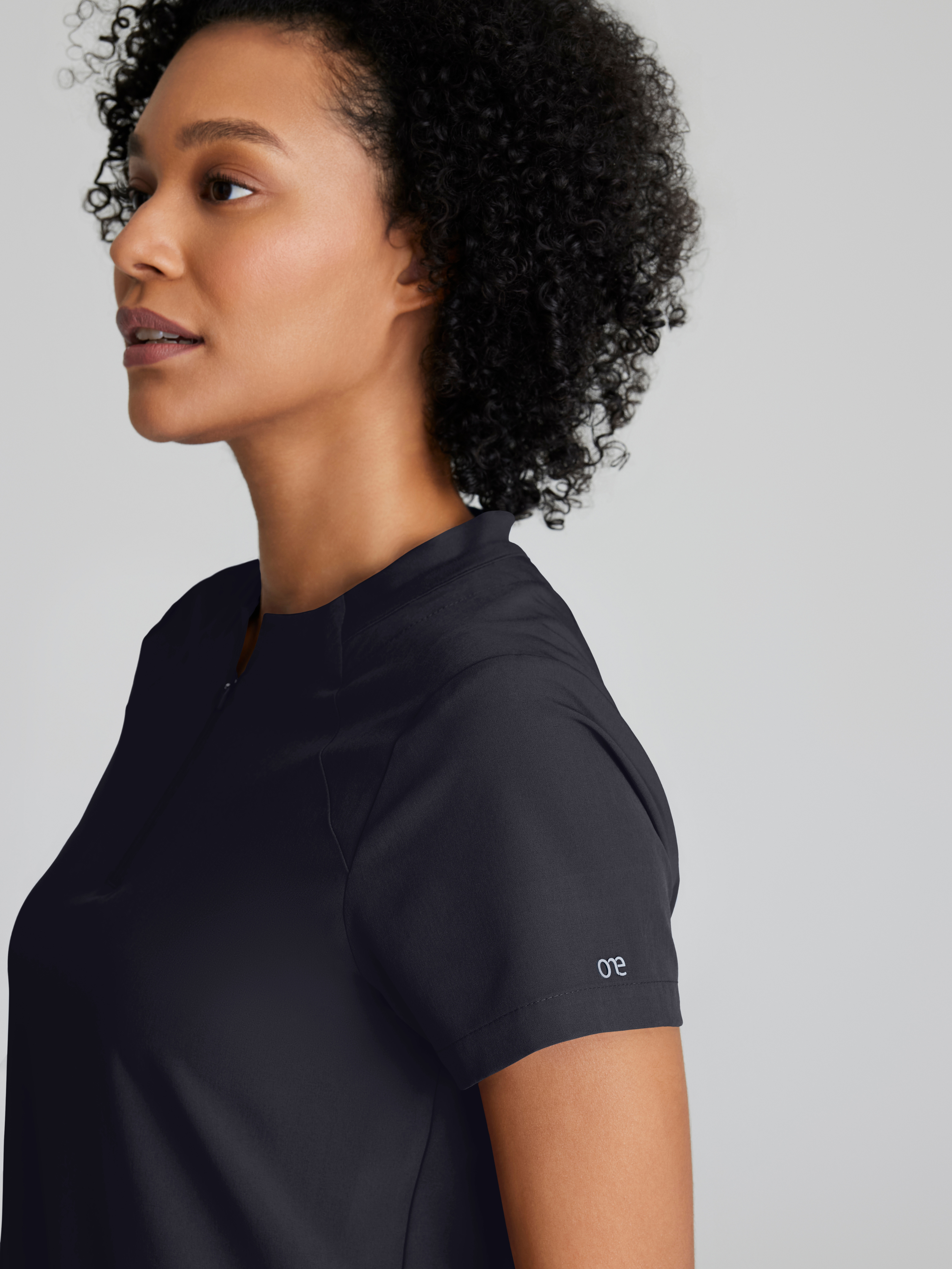 Flux 2-Pocket Banded Zip Collar Top BARCO® One