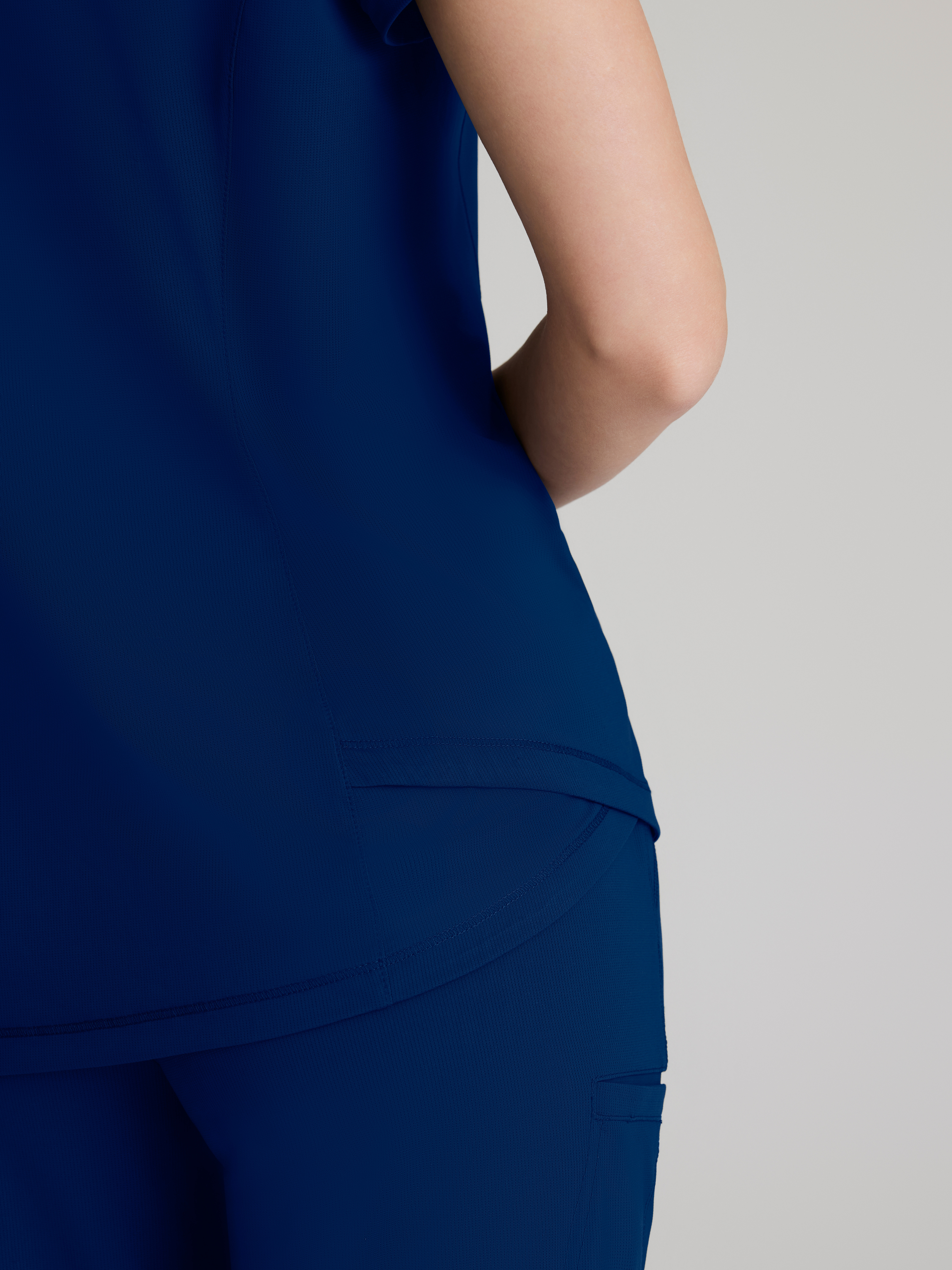 Flow 1-Pocket Tulip Hem Top Skechers™ by BARCO® Slip-ins