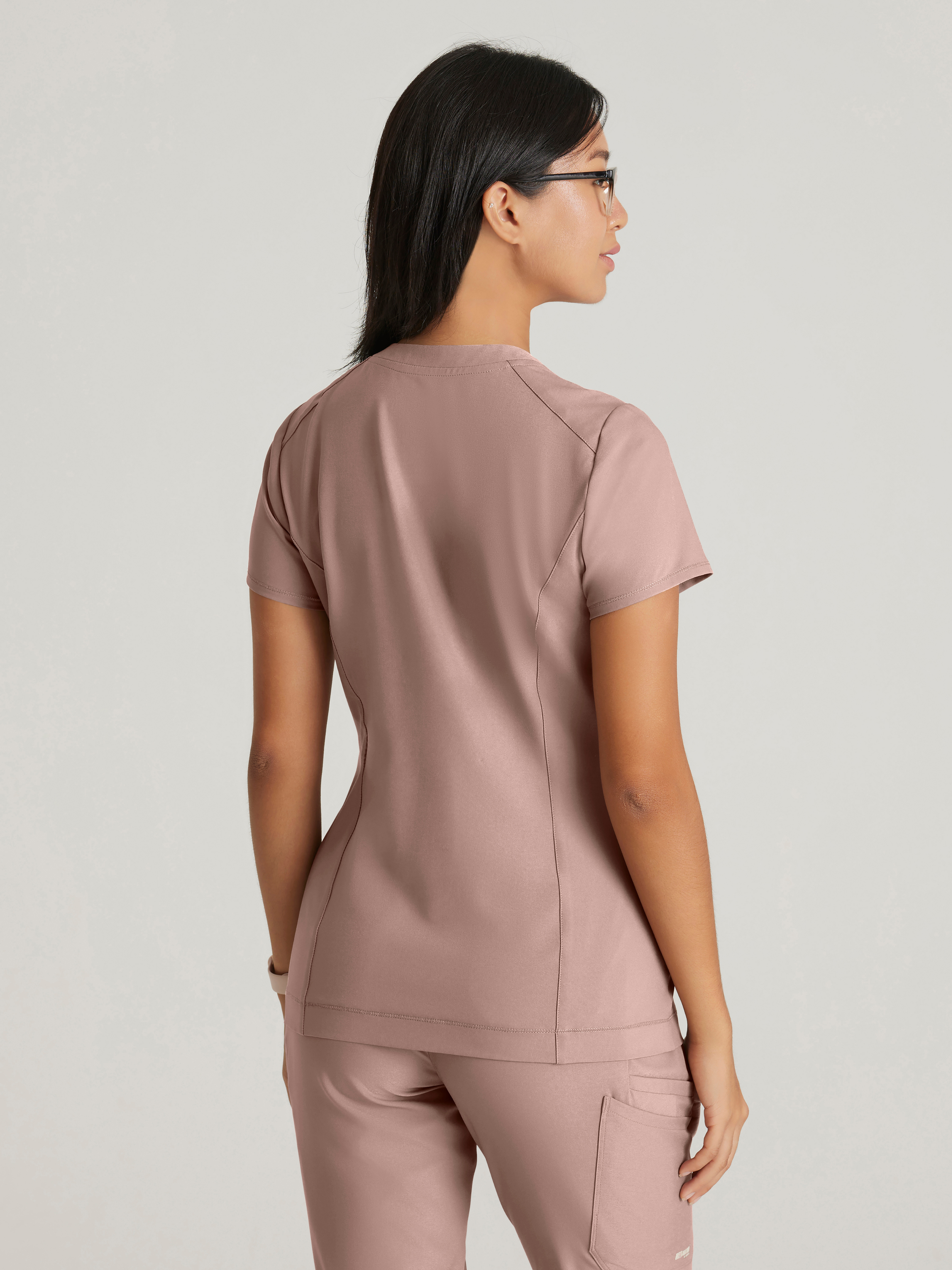 Sway 1-Pocket Banded V-Neck Ciclo® Scrub Top Grey's Anatomy™ by BARCO® Evolve