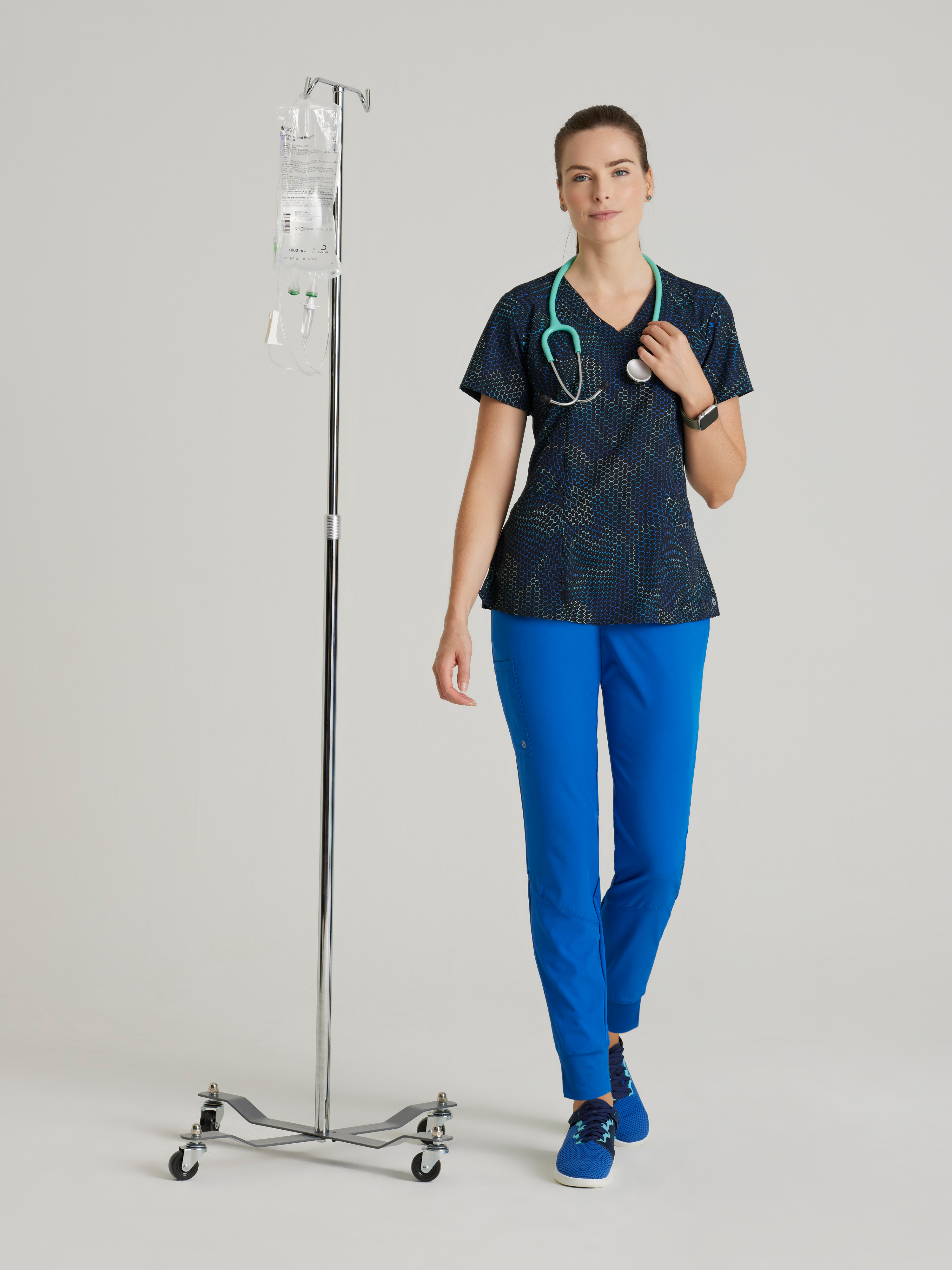 Boost 3-Pocket Mid-Rise Jogger Scrub Pant BARCO® One