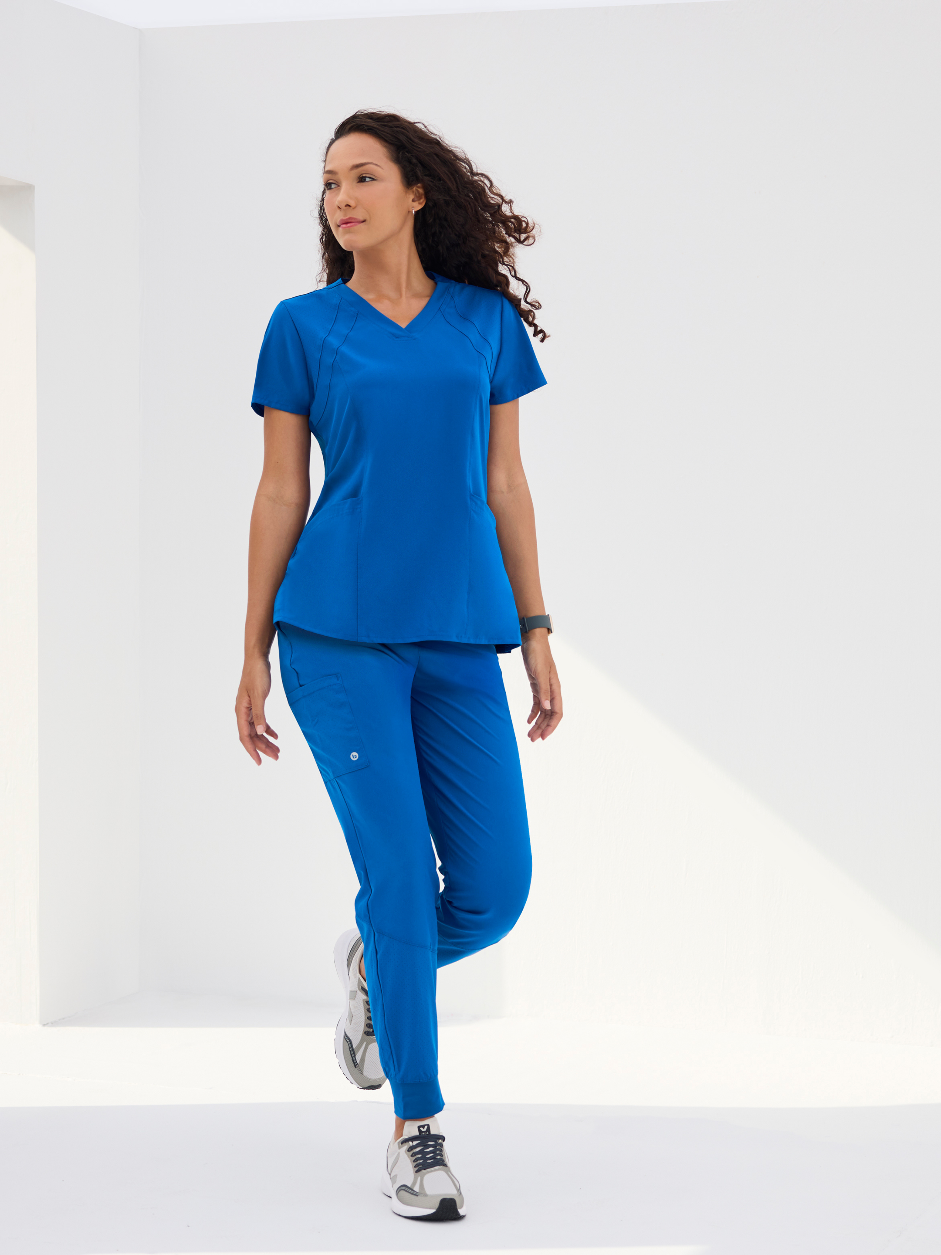 Boost 3-Pocket Mid-Rise Jogger Scrub Pant BARCO® One