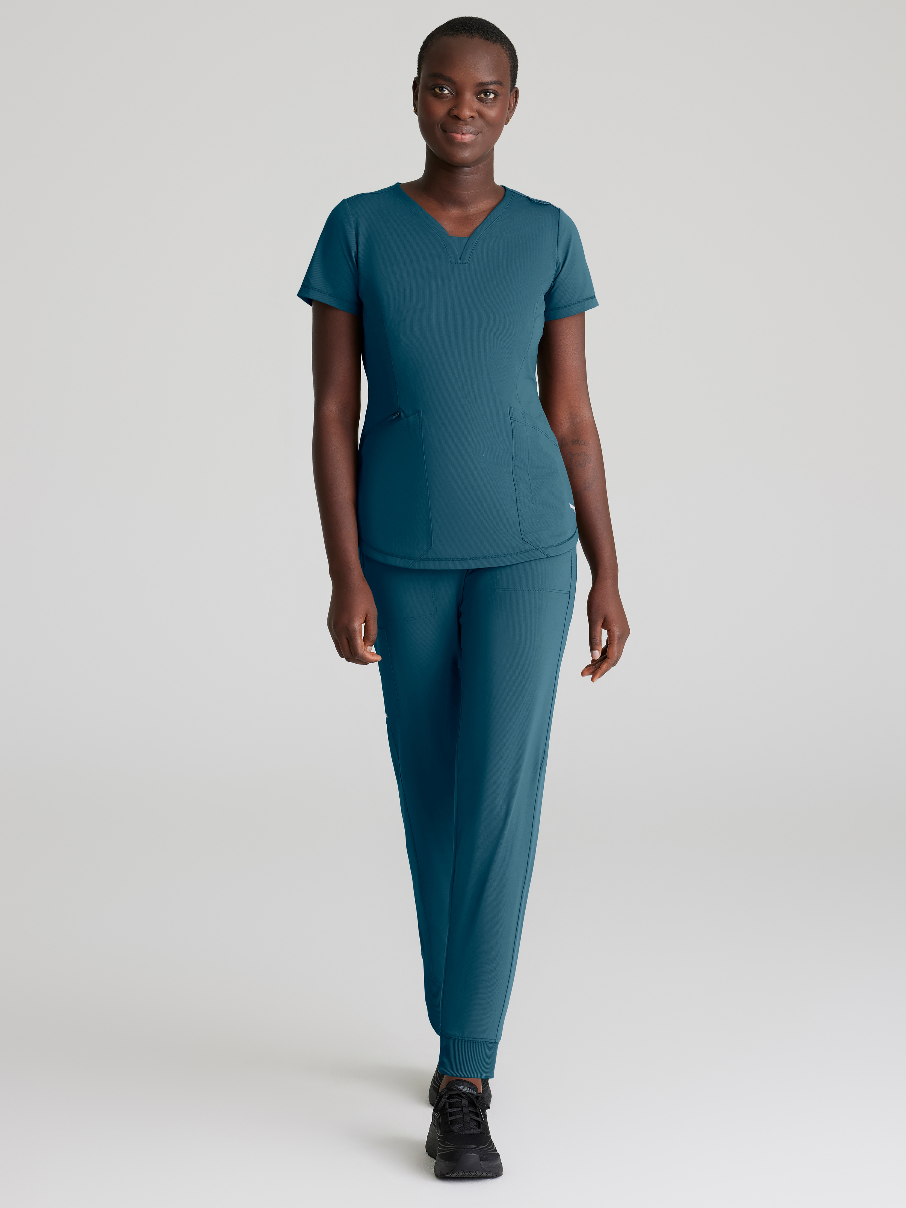 Serene 3-Pocket V-Neck Top Skechers™ by BARCO® Slip-ins