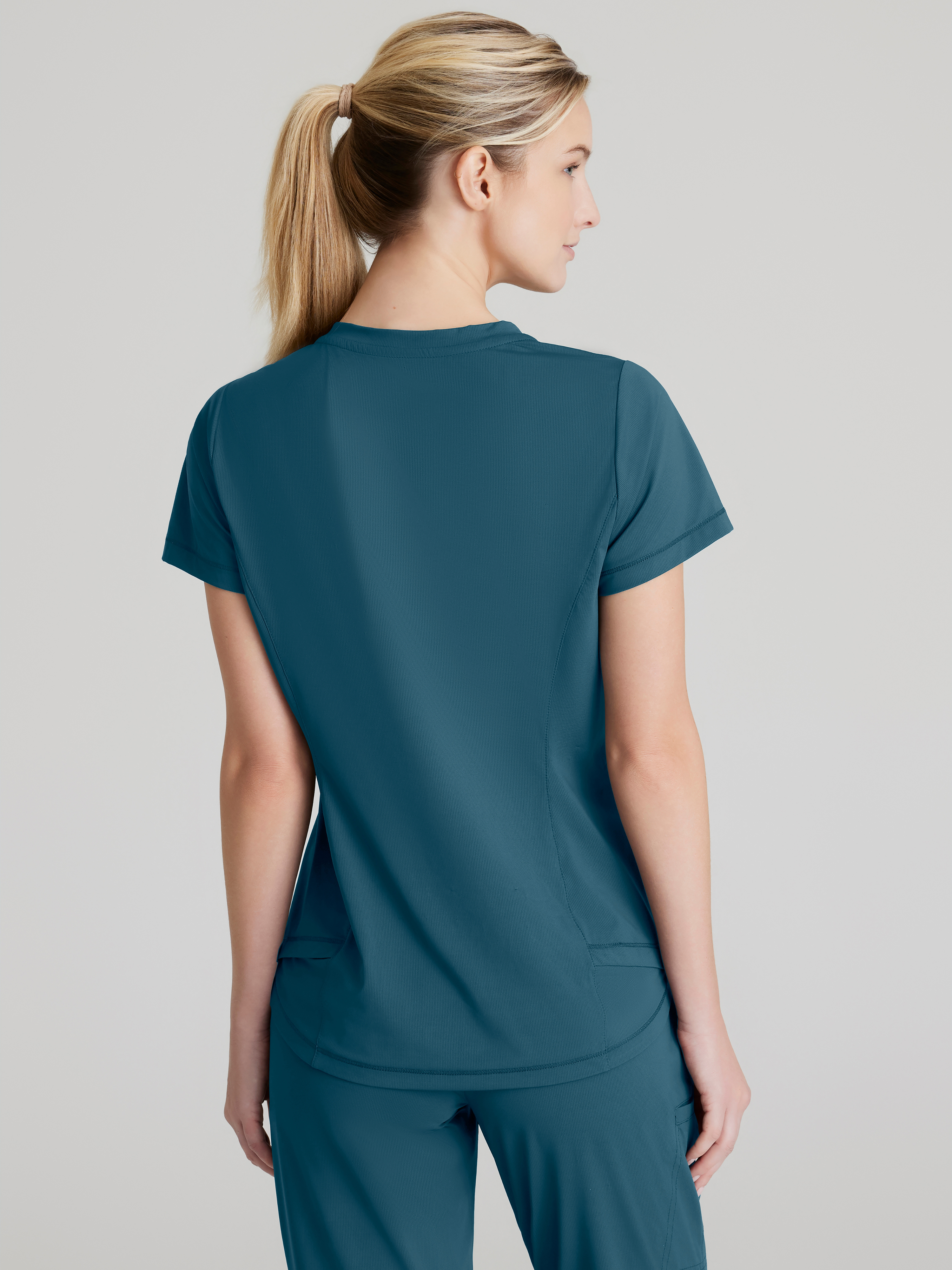 Flow 1-Pocket Tulip Hem Top Skechers™ by BARCO® Slip-ins