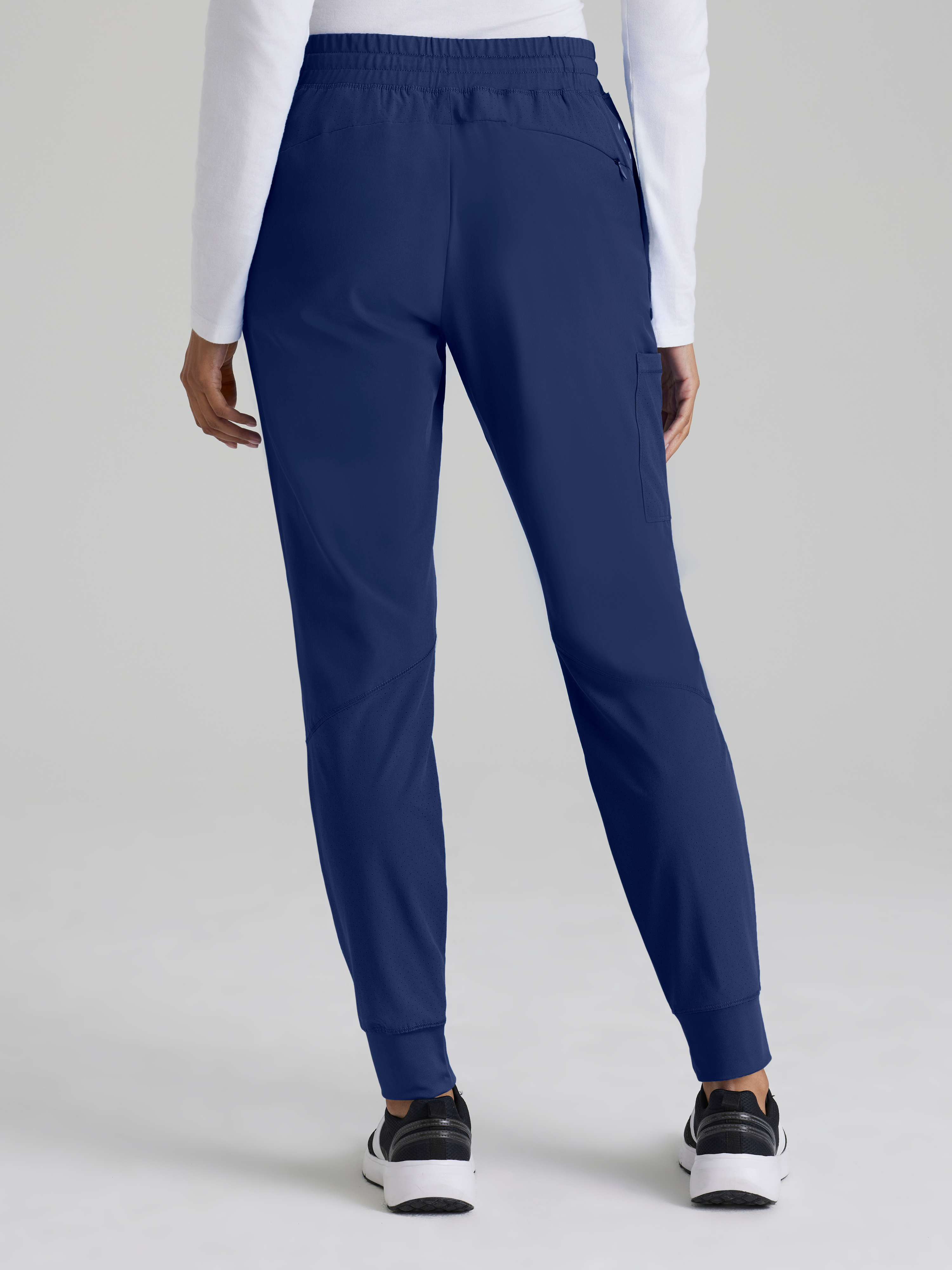 Boost 3-Pocket Mid-Rise Jogger Scrub Pant BARCO® One