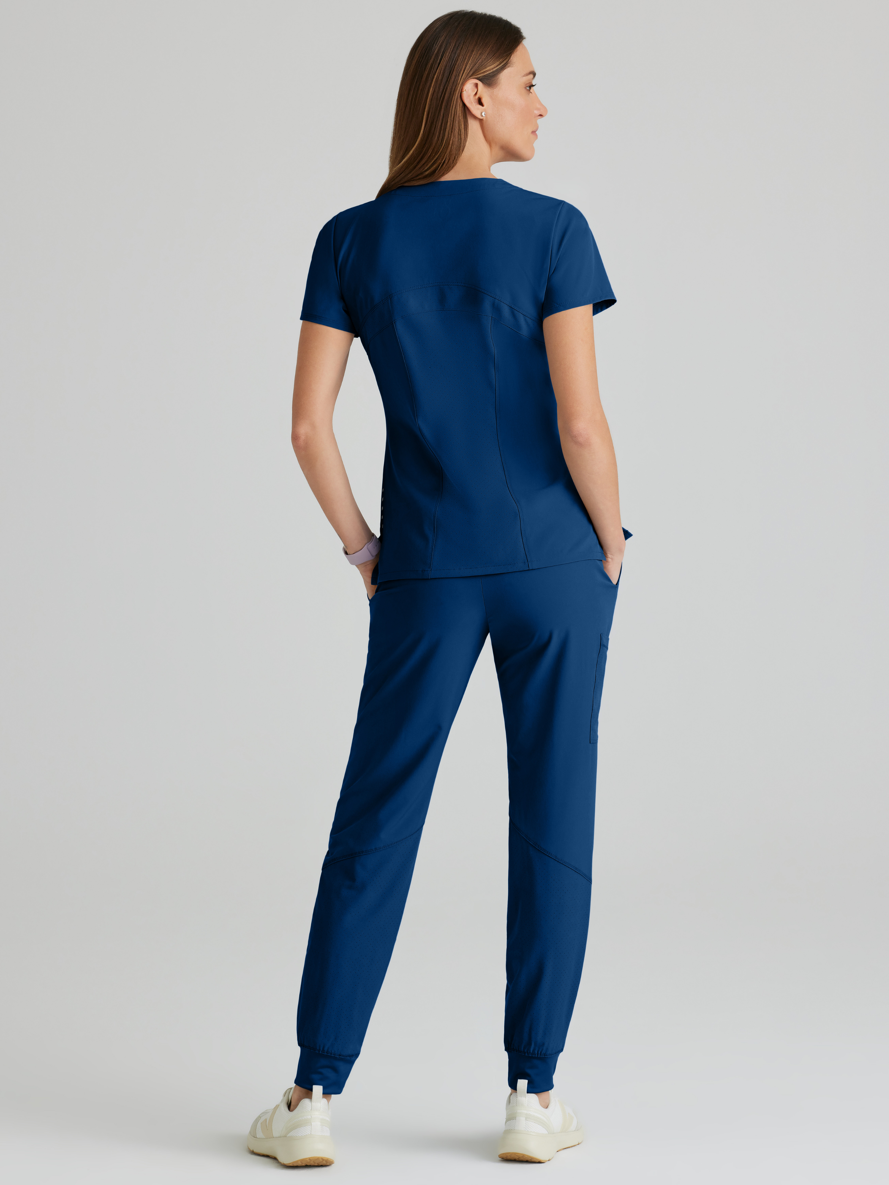 Boost 3-Pocket Mid-Rise Jogger Scrub Pant BARCO® One