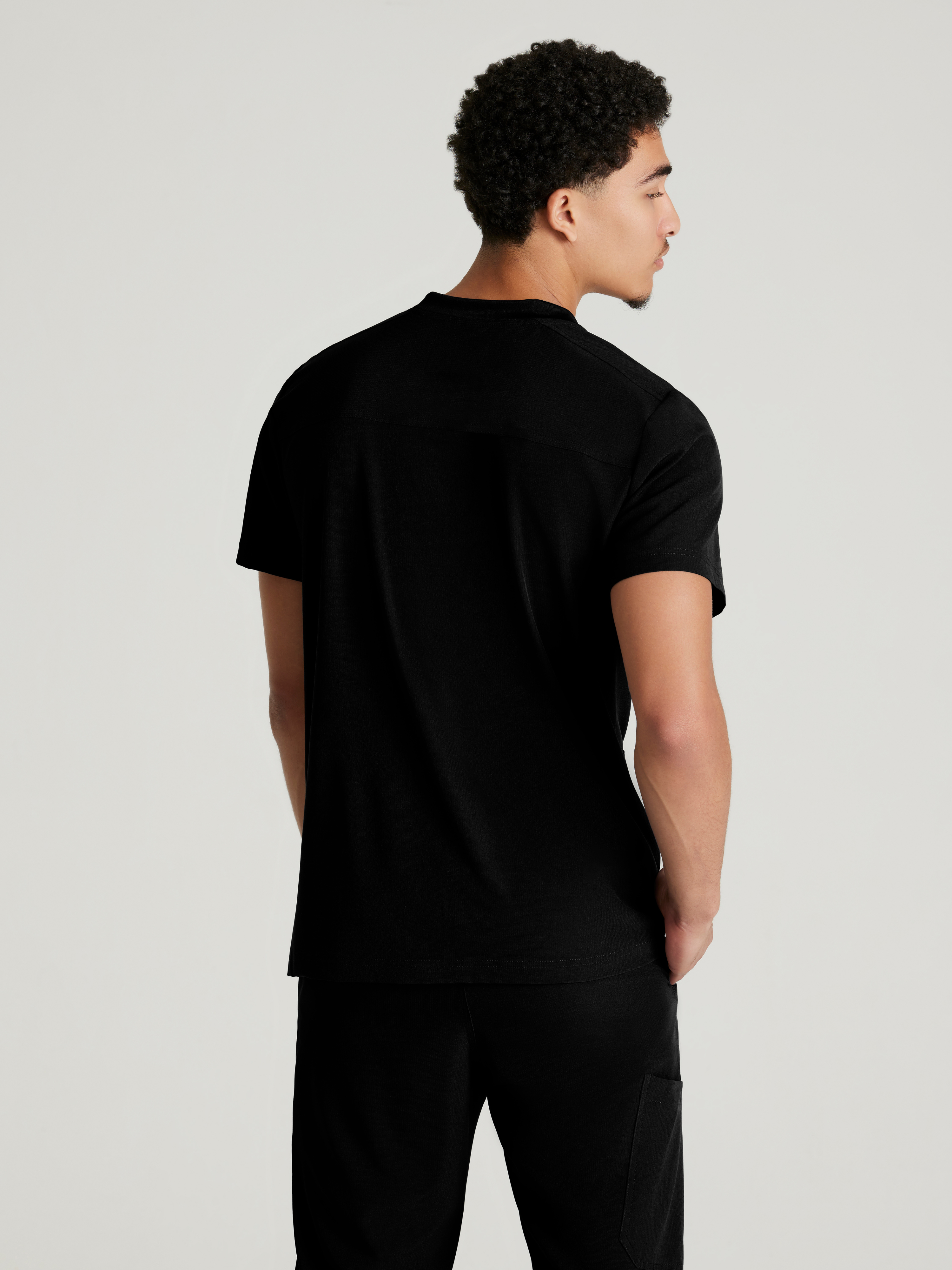 Thesis 3-Pocket Round Neck Scrub Top Skechers™ by BARCO®