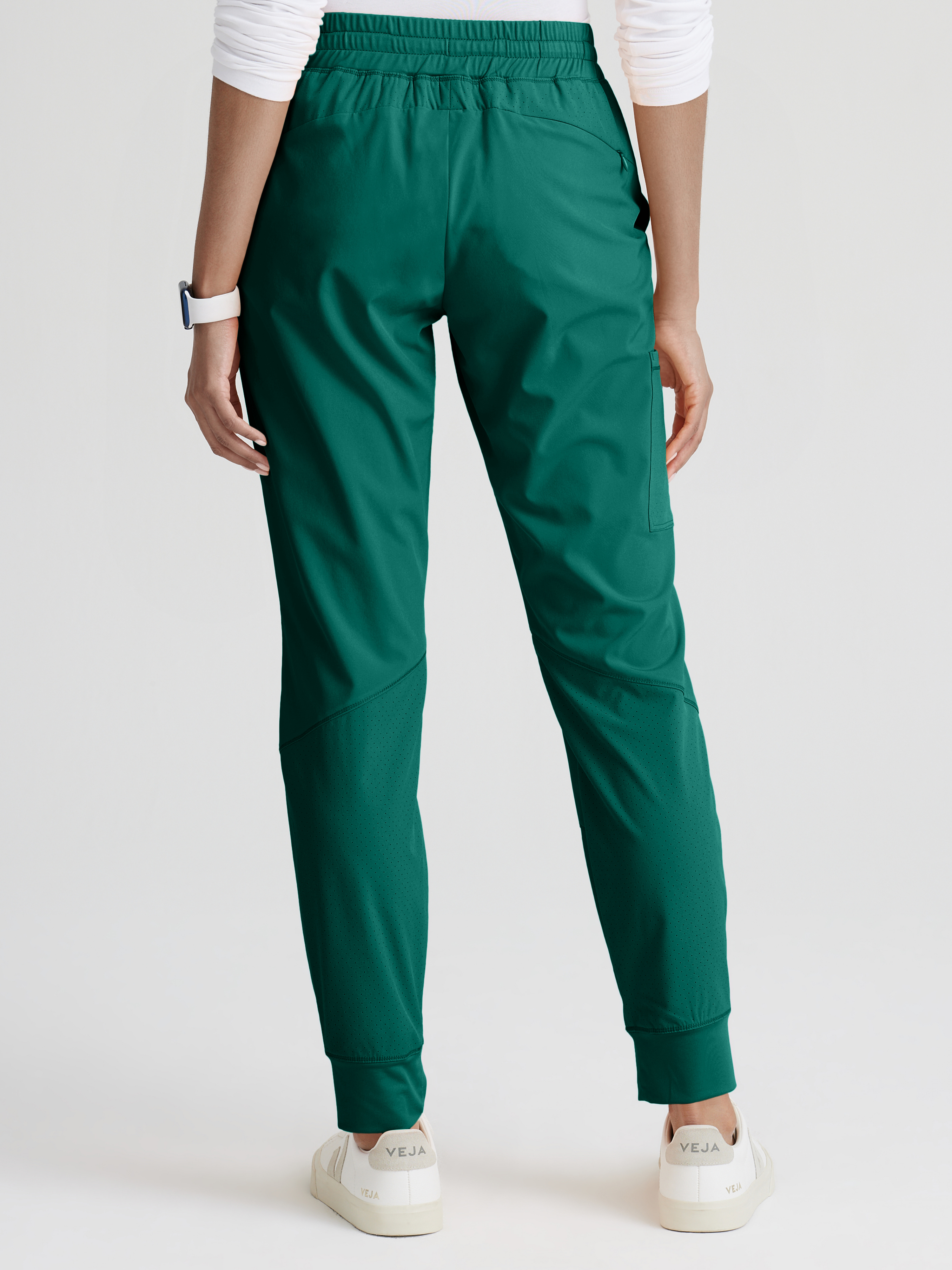 Boost 3-Pocket Mid-Rise Jogger Scrub Pant BARCO® One