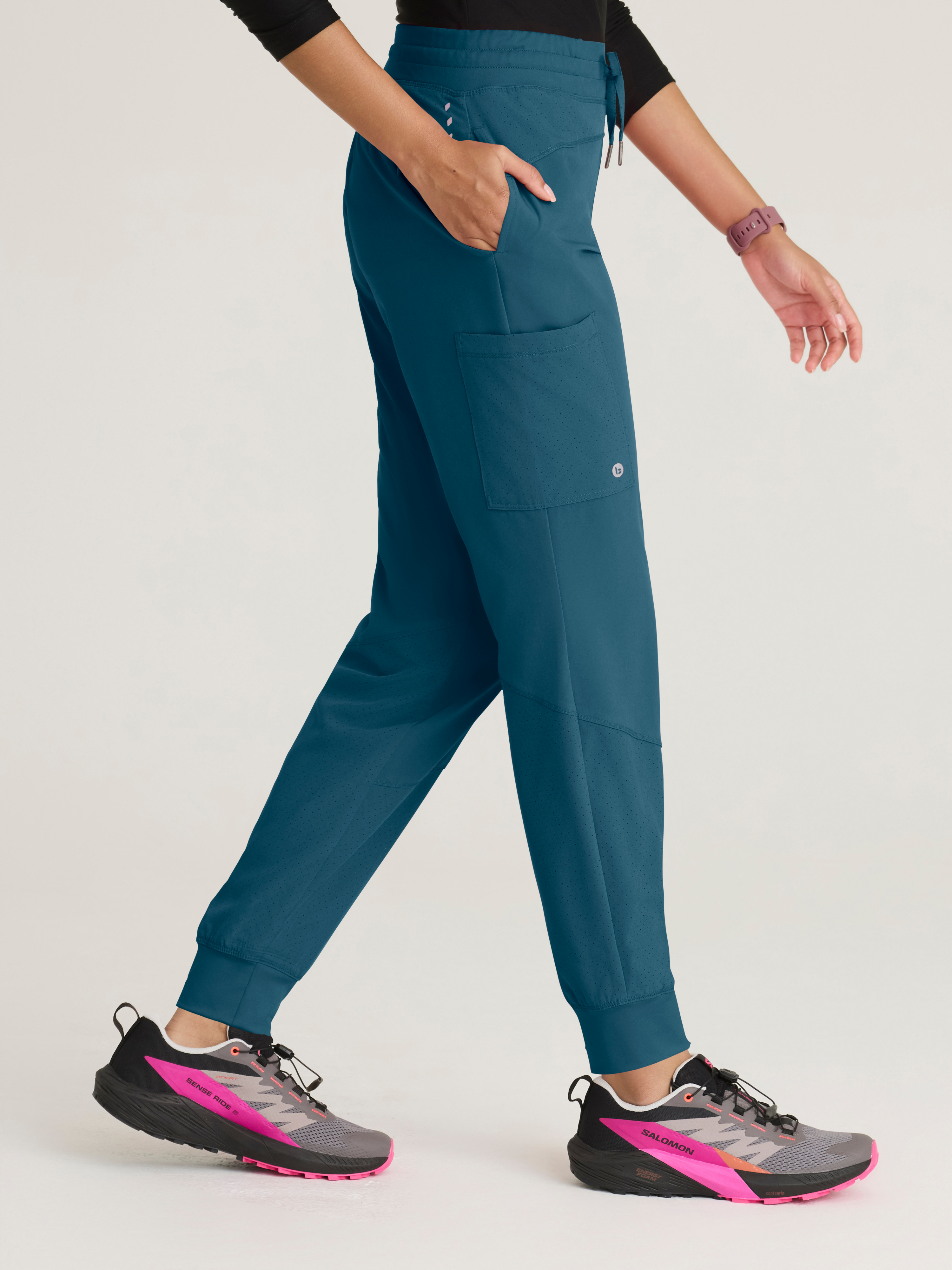 Boost 3-Pocket Mid-Rise Jogger Scrub Pant BARCO® One