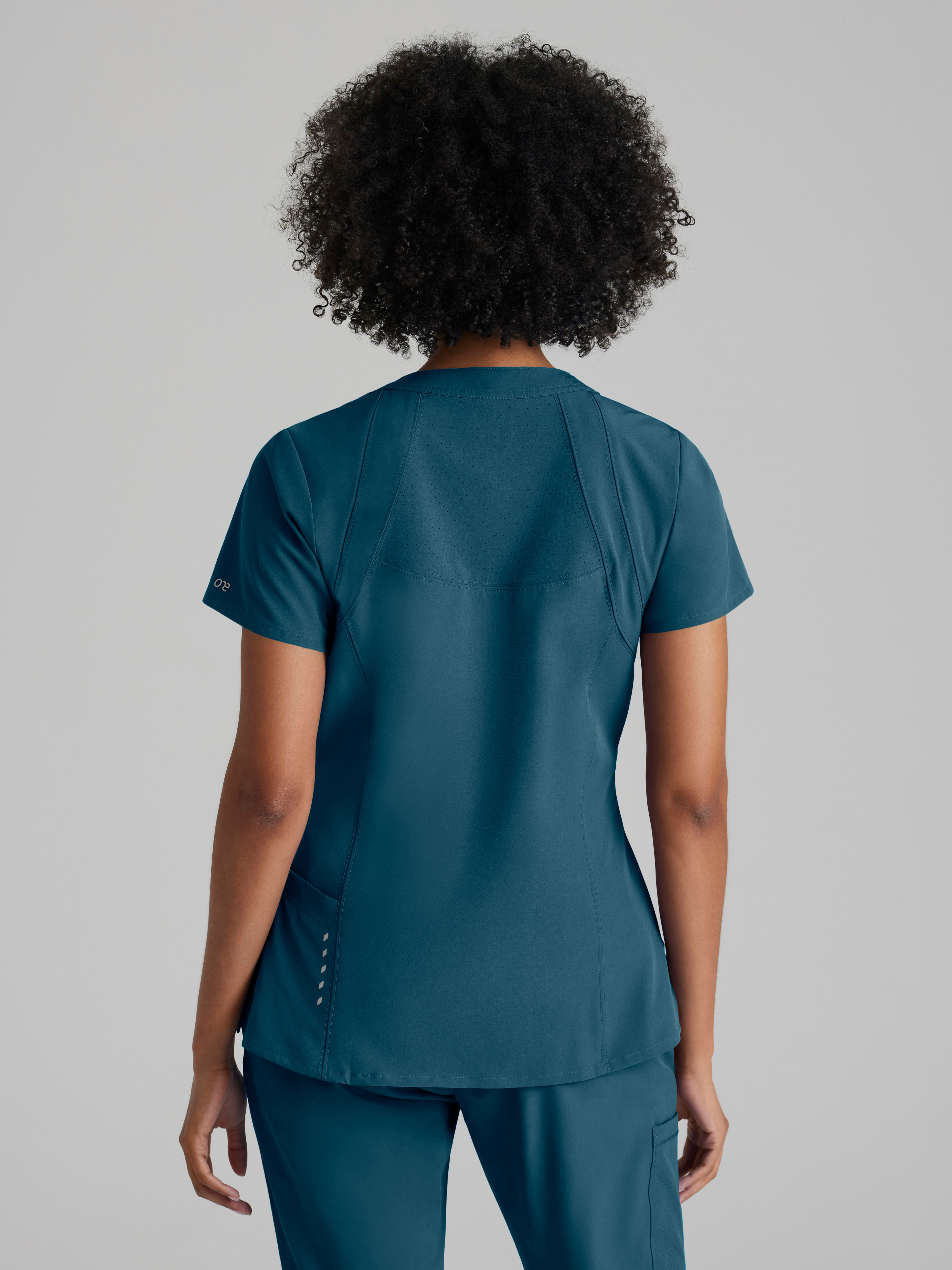 Racer 4-Pocket V-Neck Scrub Top BARCO® One