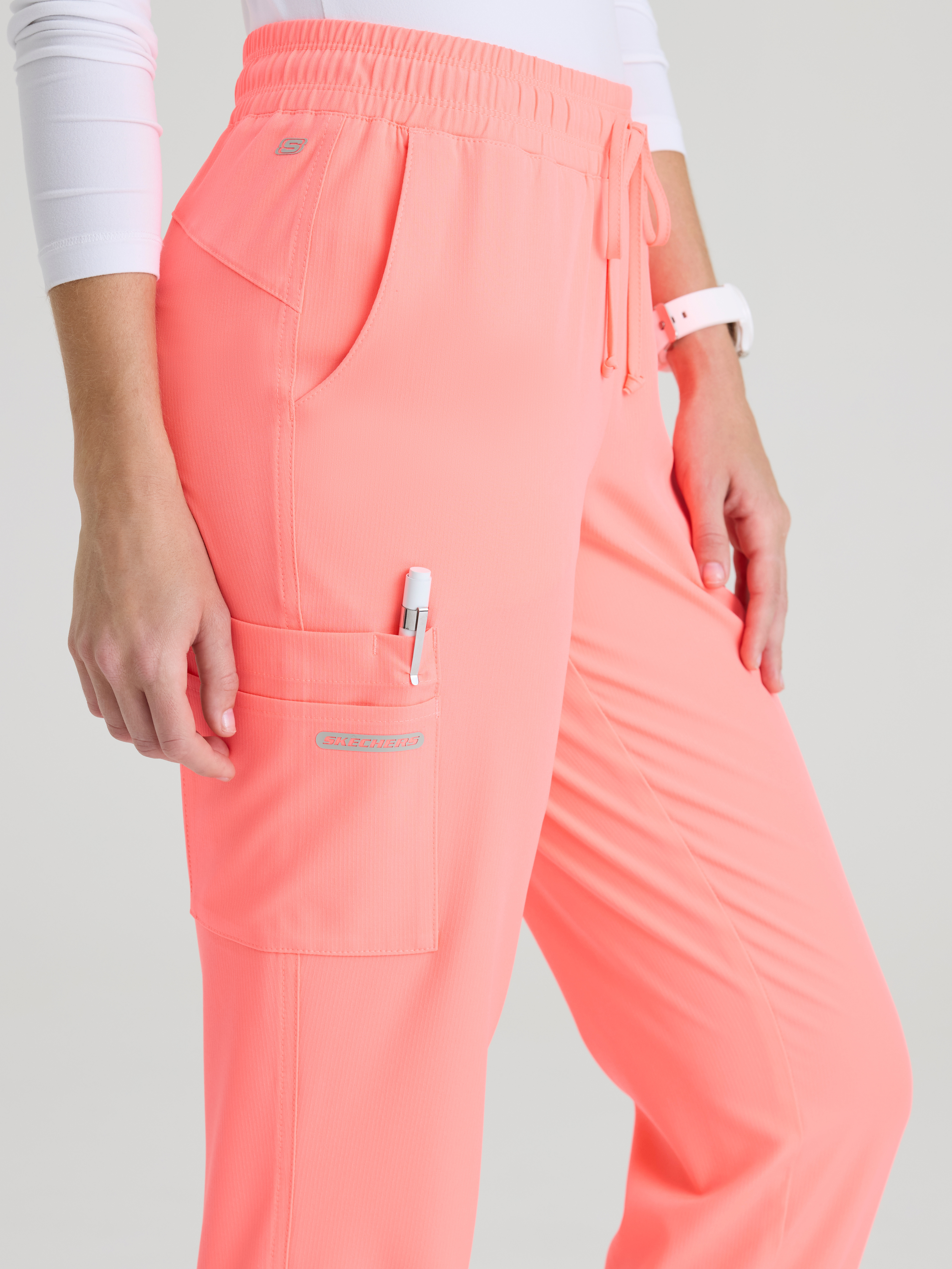 Theory 4-Pocket Low-Rise Jogger Scrub Pant Skechers™ by Barco