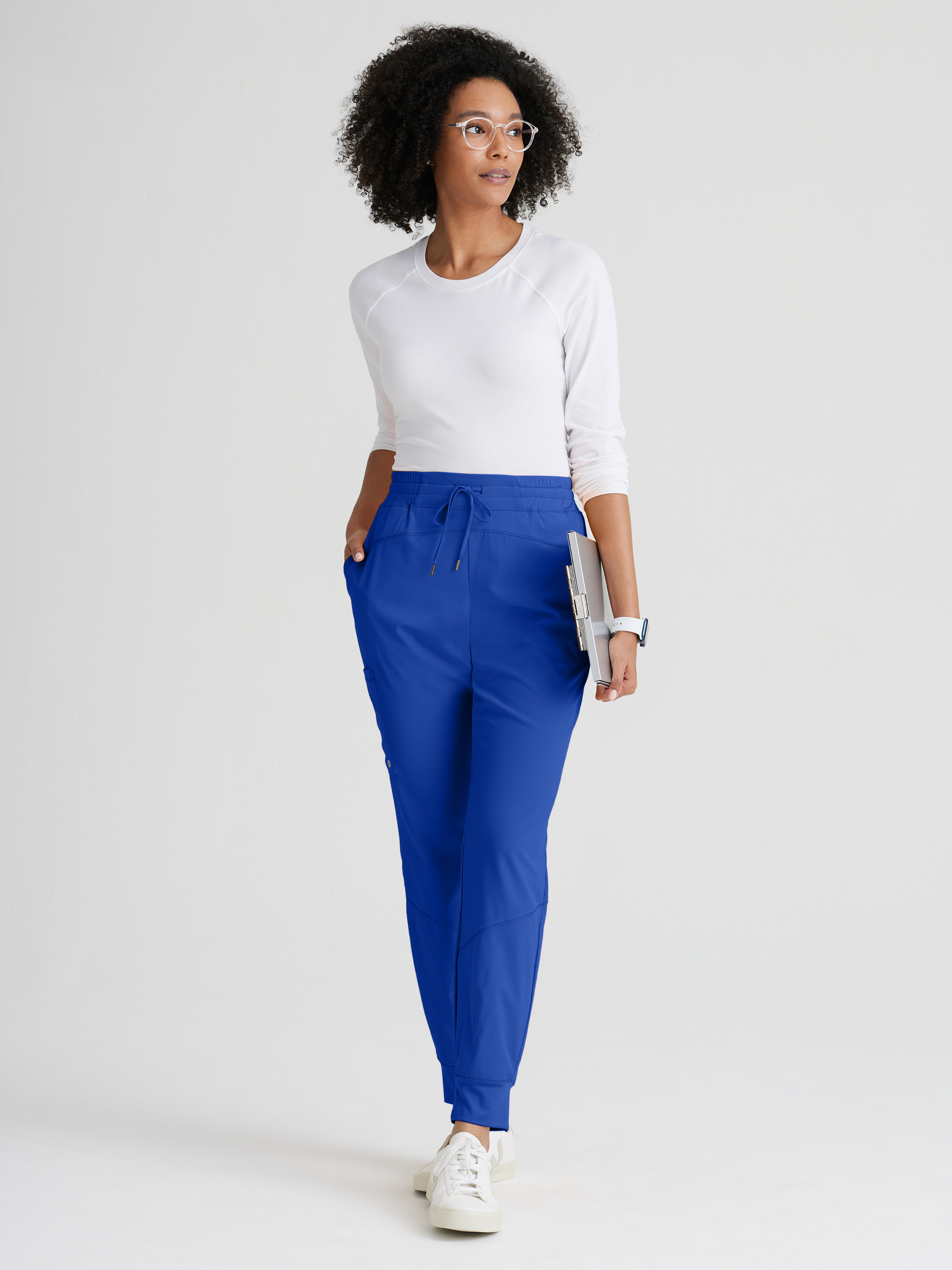 Boost 3-Pocket Mid-Rise Jogger Scrub Pant BARCO® One