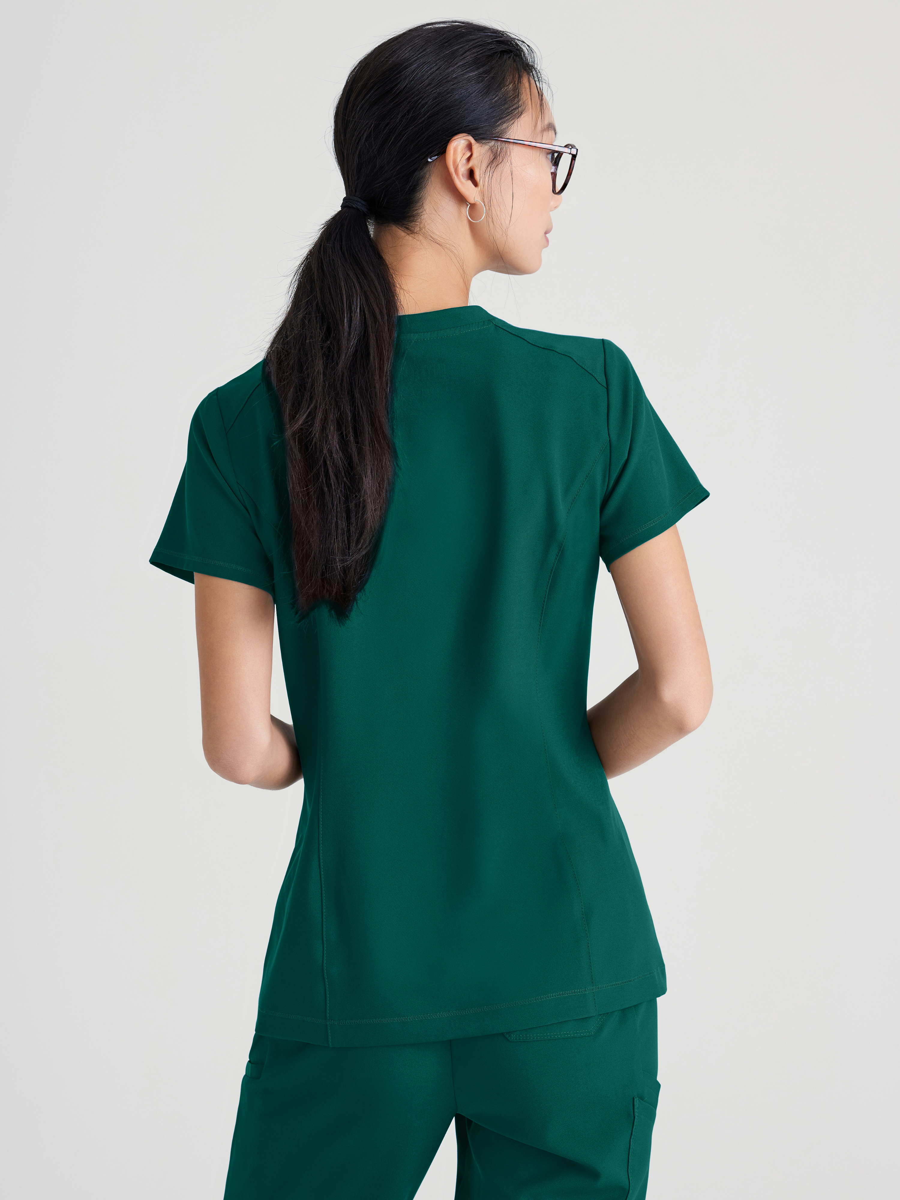 Sway 1-Pocket Banded V-Neck Ciclo® Scrub Top Grey's Anatomy™ by BARCO® Evolve