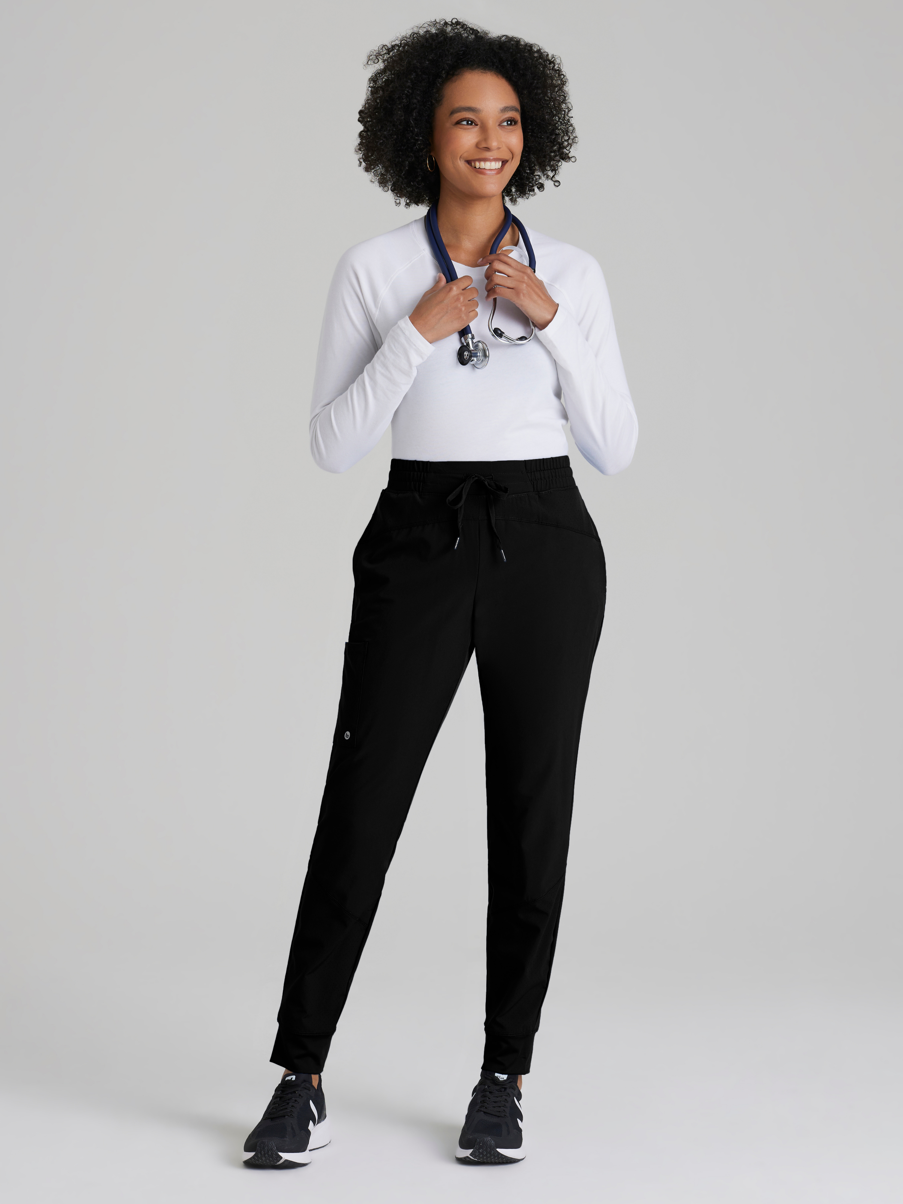 Boost 3-Pocket Mid-Rise Jogger Scrub Pant BARCO® One