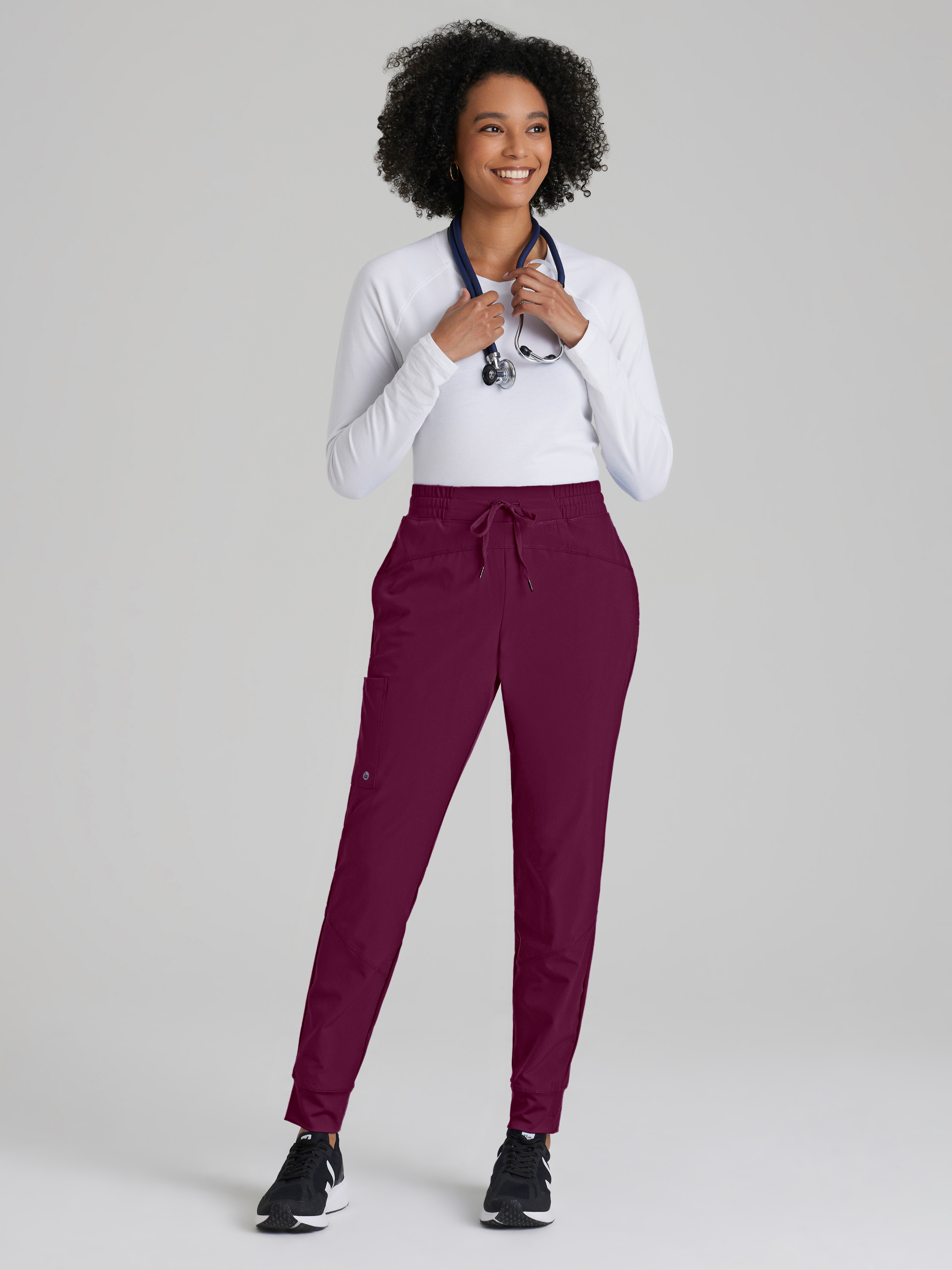 Boost 3-Pocket Mid-Rise Jogger Scrub Pant BARCO® One