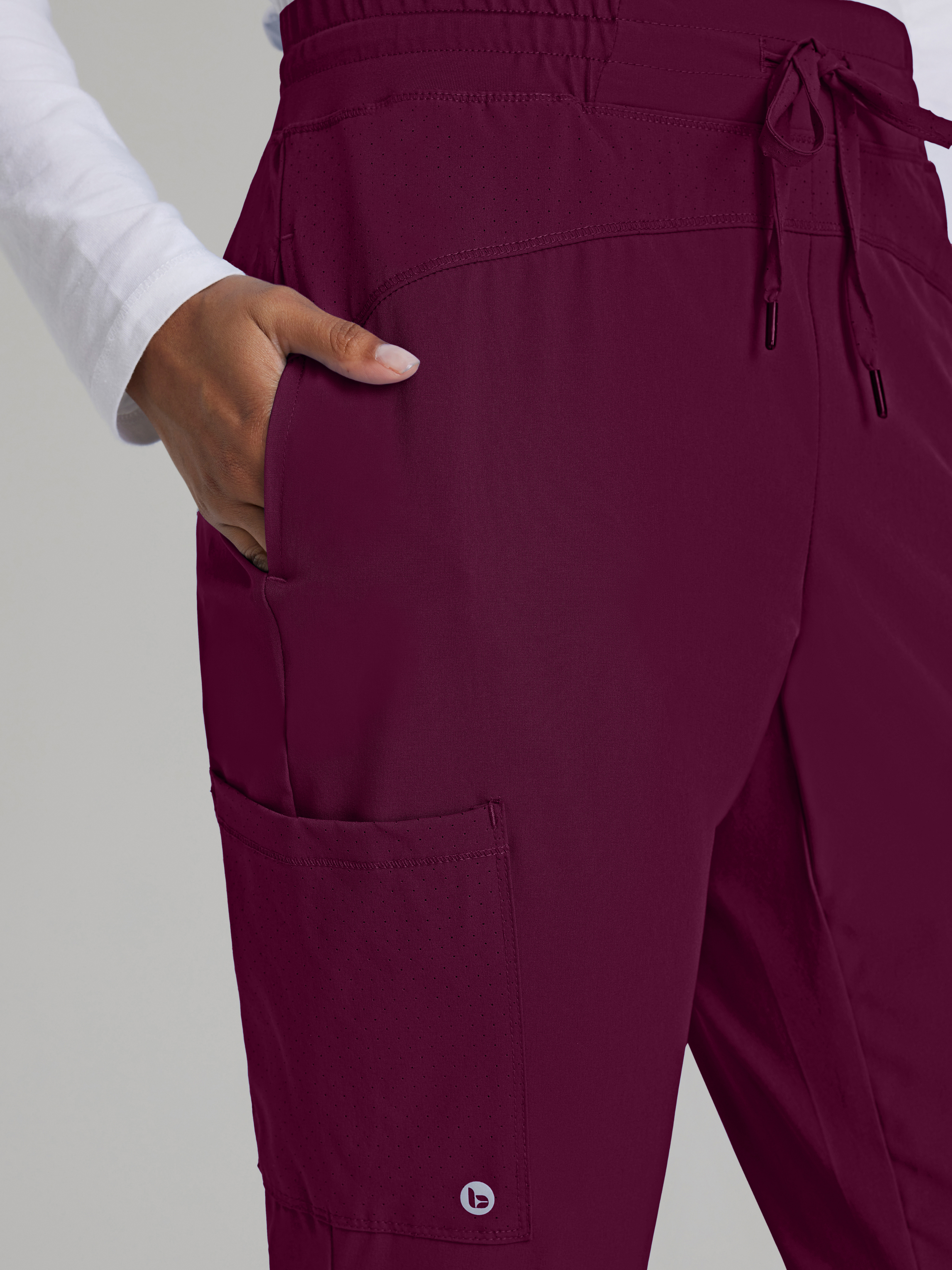 Boost 3-Pocket Mid-Rise Jogger Scrub Pant BARCO® One