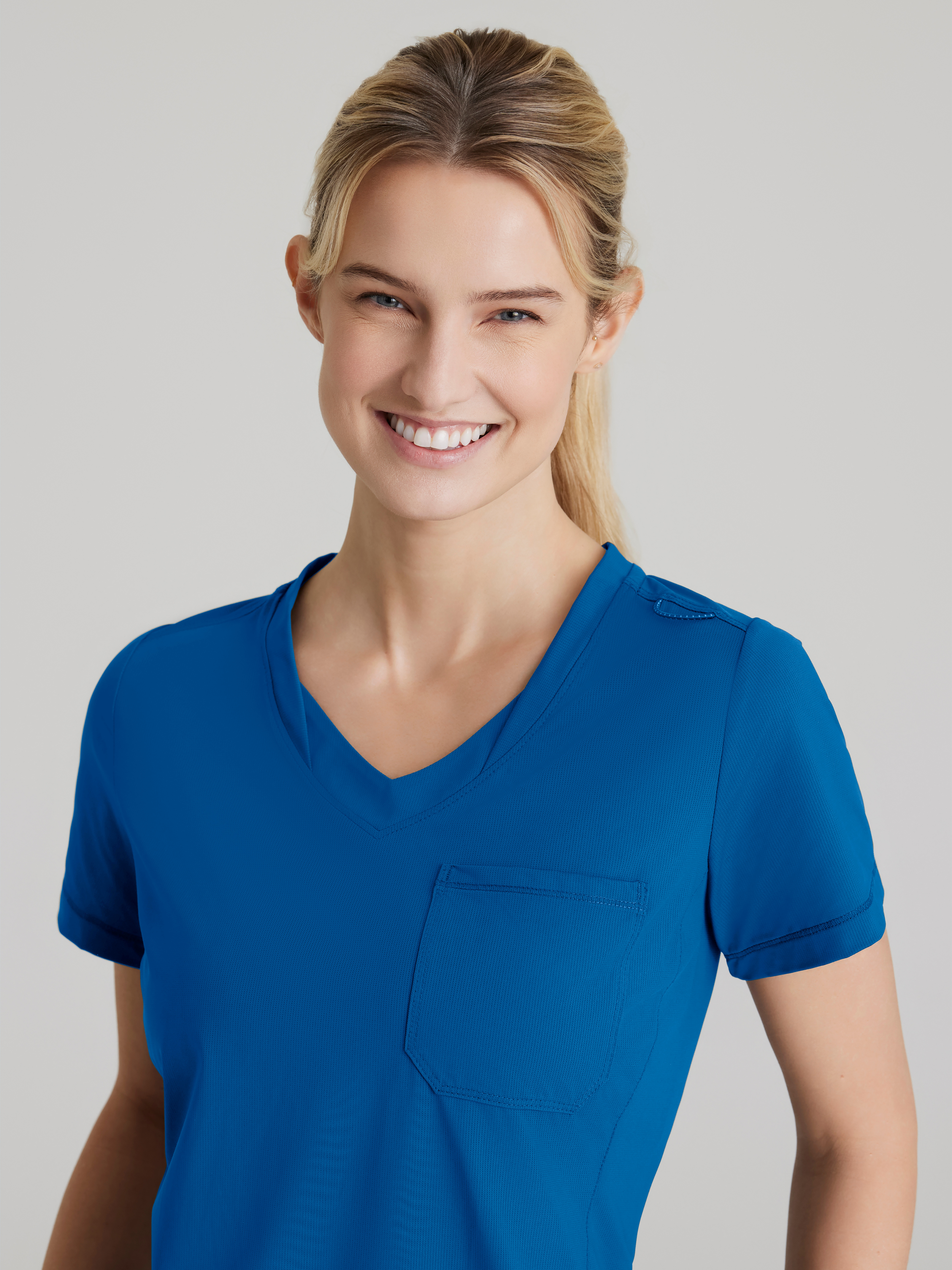 Flow 1-Pocket Tulip Hem Top Skechers™ by BARCO® Slip-ins