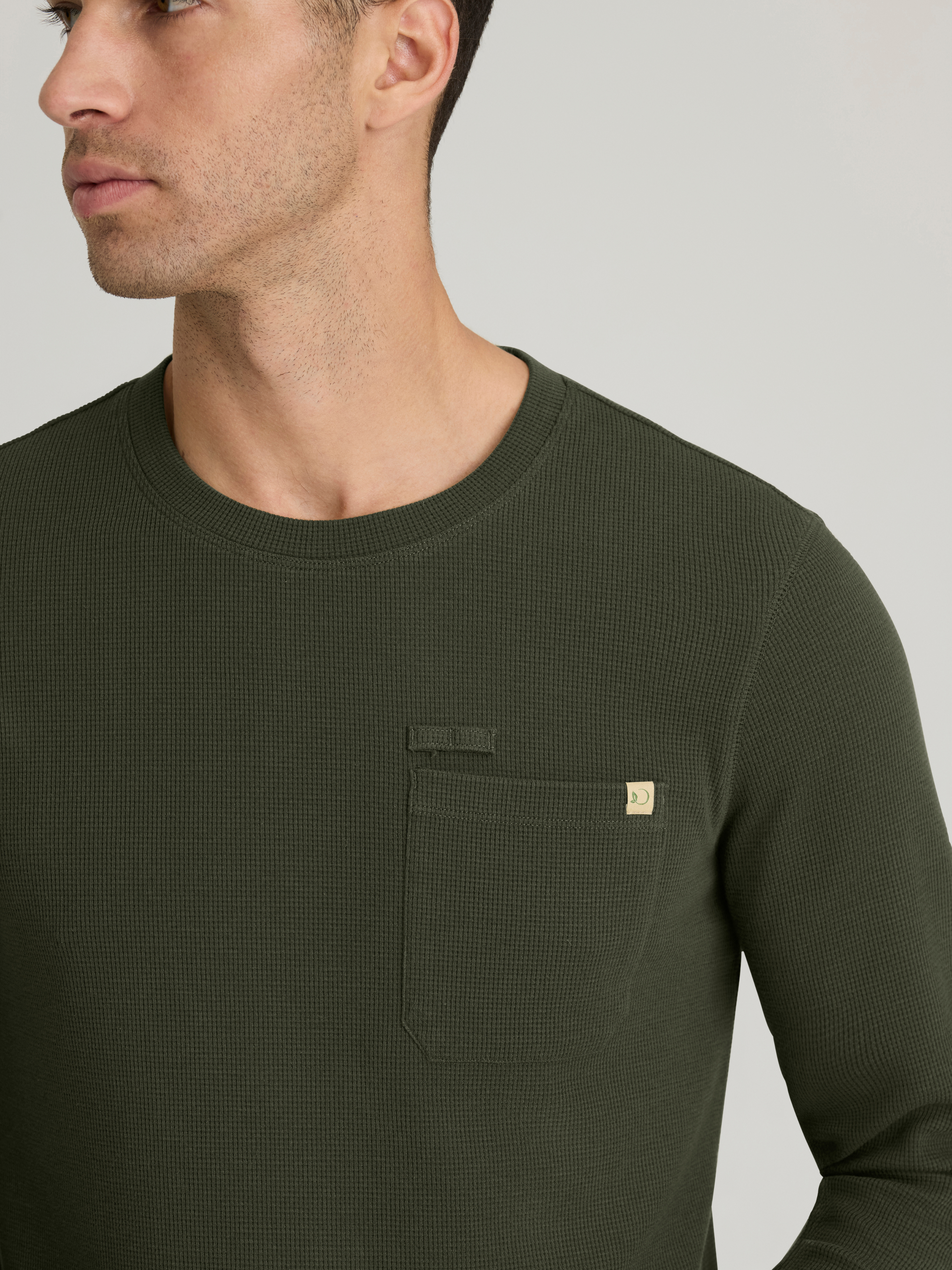 Nomad Men's Single Patch Pocket Long Sleeve Top Grey's Anatomy™ by BARCO® Evolve