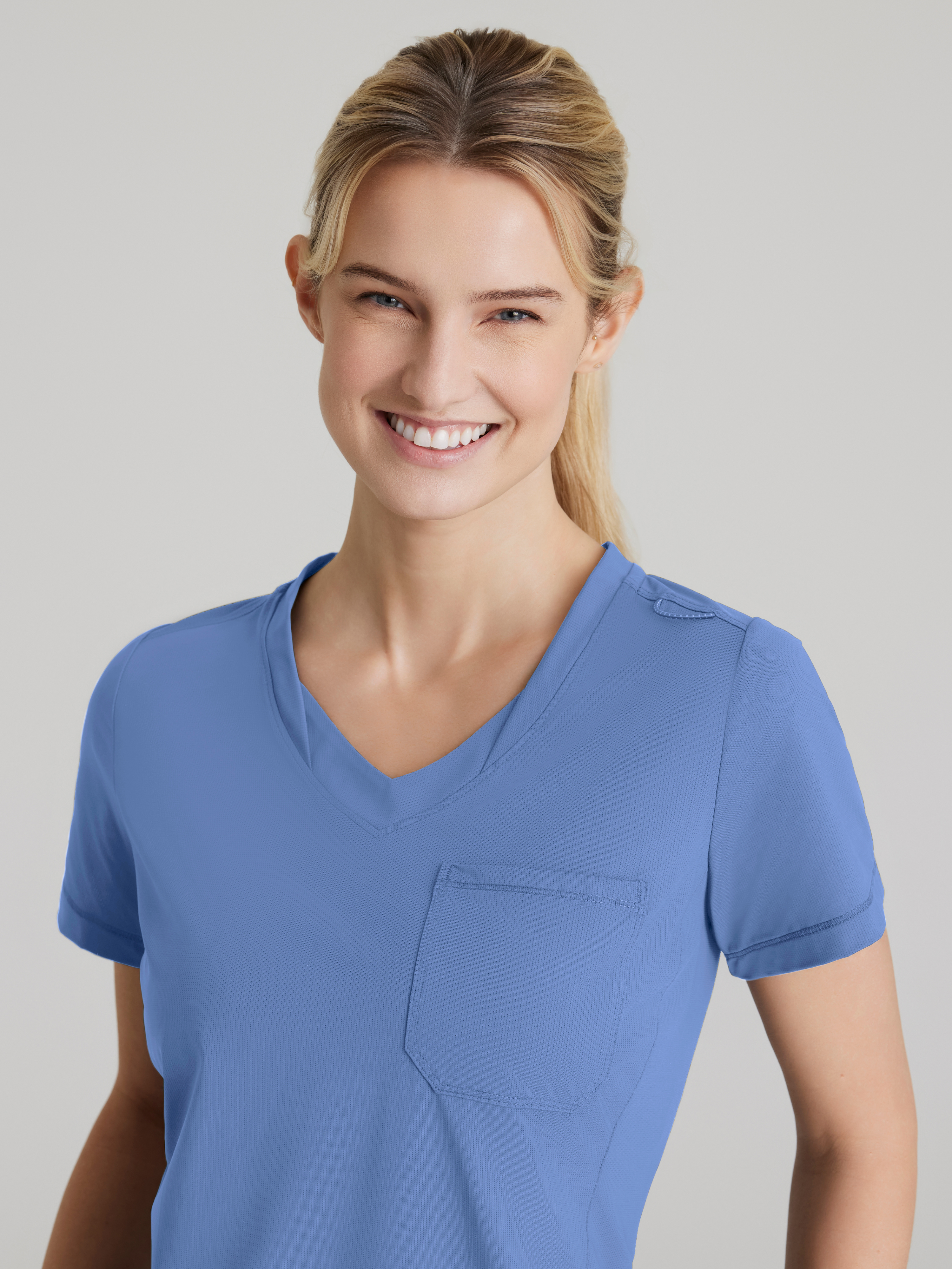 Flow 1-Pocket Tulip Hem Top Skechers™ by BARCO® Slip-ins