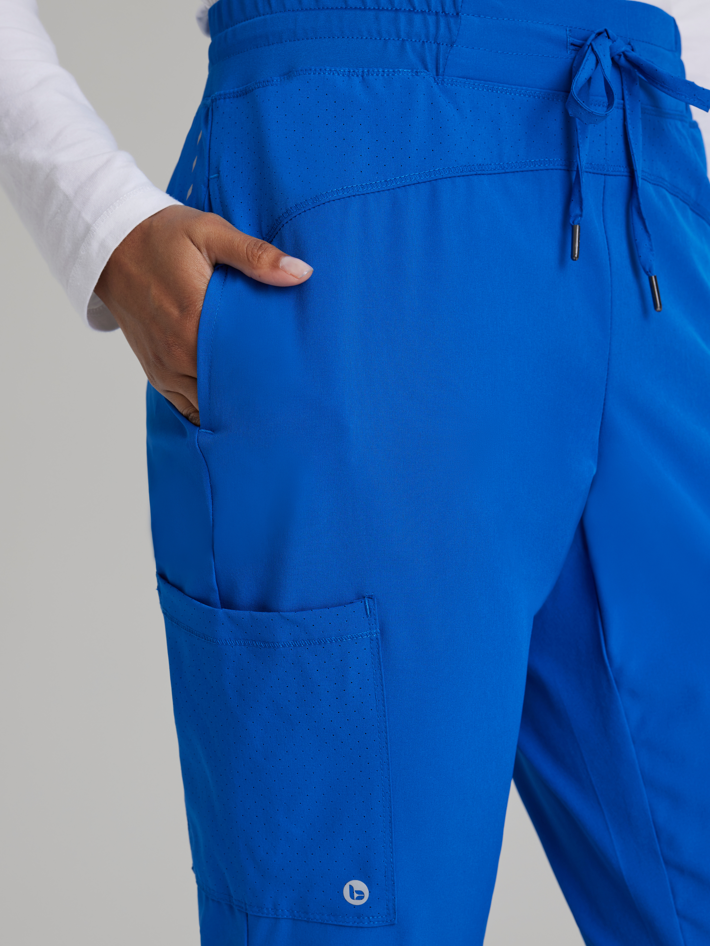 Boost 3-Pocket Mid-Rise Jogger Scrub Pant BARCO® One