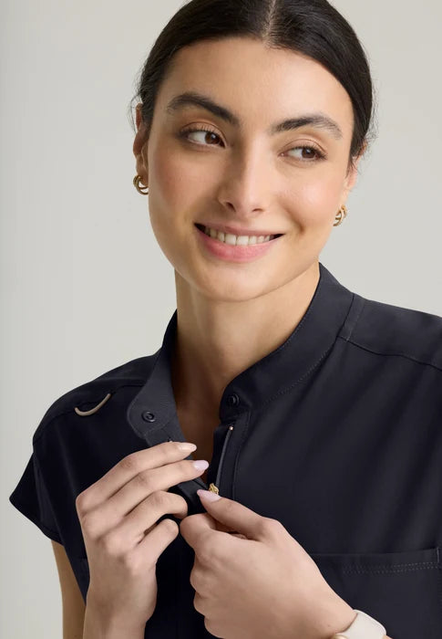 Aria Women's 6-Pocket Sportneck Zip-Front Top Grey's Anatomy™ by Barco Cultivate