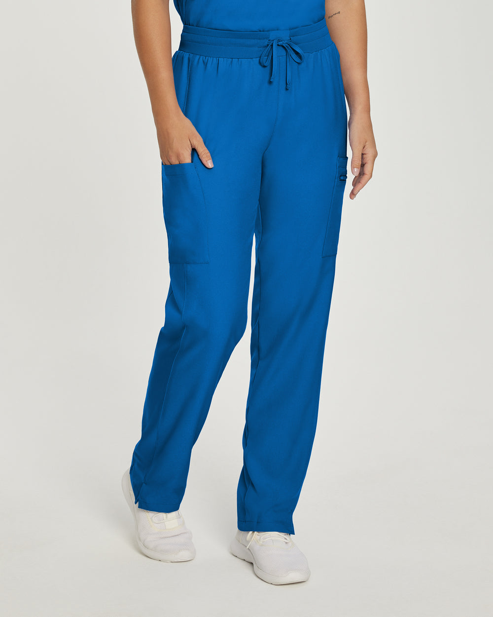 Women's Straight-Leg Cargo Scrub Pants (Petite Length)