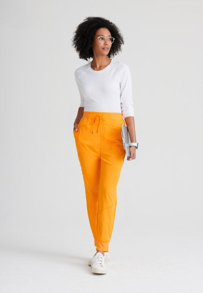 Women's BARCO ONE™ Uplift Pant (Petite Length) – BodyMoves Scrubs Boutique
