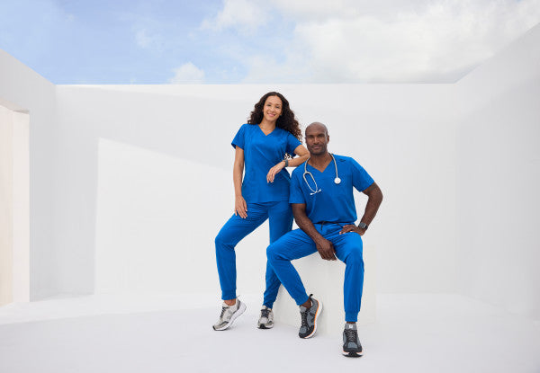 Barco One Men's 2 Pocket Ribbed V-neck Top