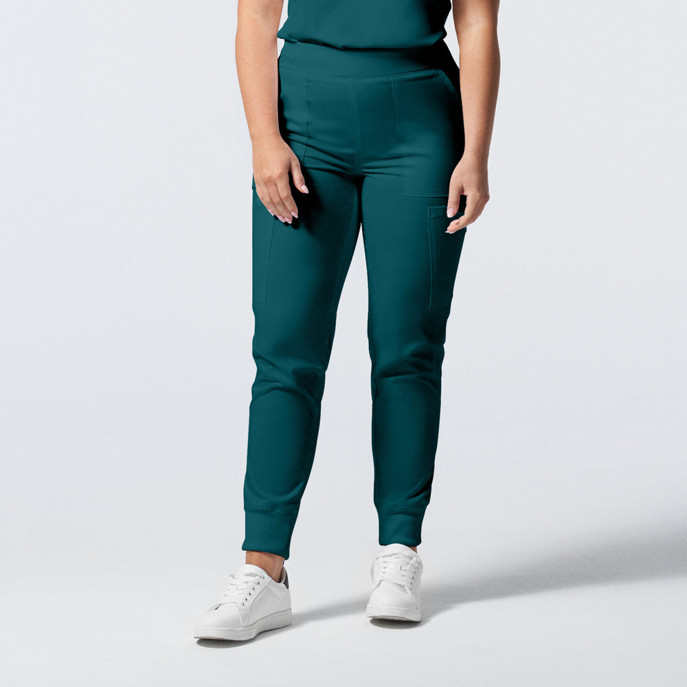 Women's Landau Forward Jogger Scrub Pants in Tall Length – BodyMoves Scrubs  Boutique